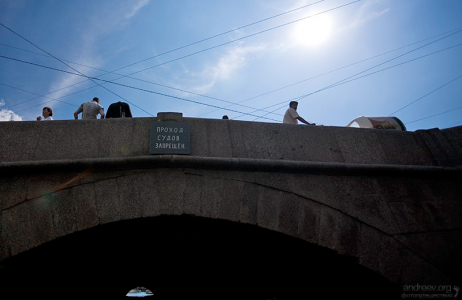 Невский проспект в неузнаваемой перспективе.