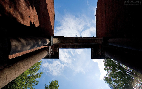 Ворота в Новую Голландию. Дальше заплыть помешал шлагбаум.