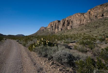 Старая гравийная дорога Old Ore road.