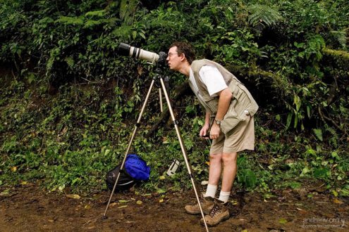 Попытка снимать колибри со штатива.