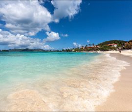 Sapphire beach - хорошее место для семейного отдыха.