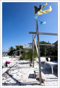 If you've got the time, we've got the place! Пляж, бар и ресторан "Time n' Place".