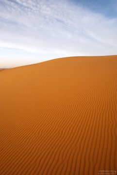 Песчаная ритмика дюн.