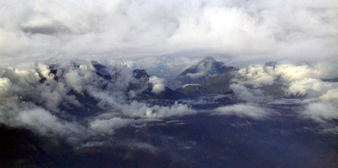 Вулкан Haleakala на острове Мауи. Вид из самолета
