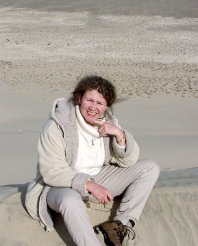 Очень тяжелый путь на вершину дюны Eureka.