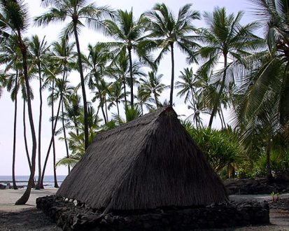 Гавайская деревня Pu'uhonua o Honaunau.