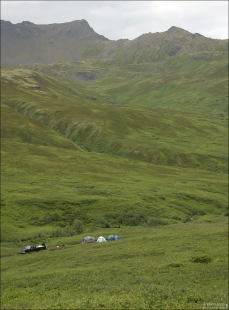 Кемпинг в горах Talkeetna Mountains. Перевал Hatcher Pass.