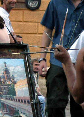 Сколько кистей в руке у художника?