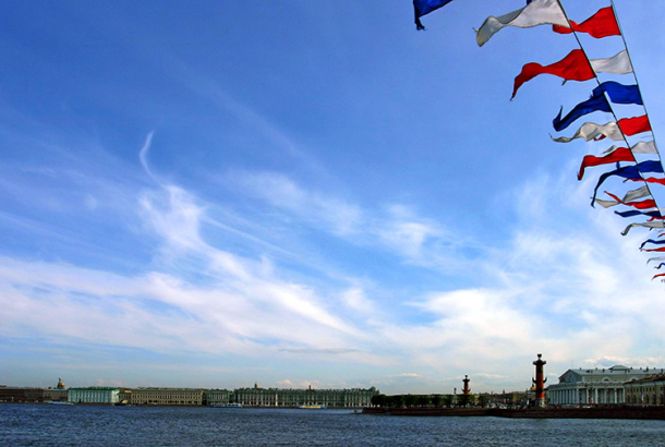 Флажки над Невой.