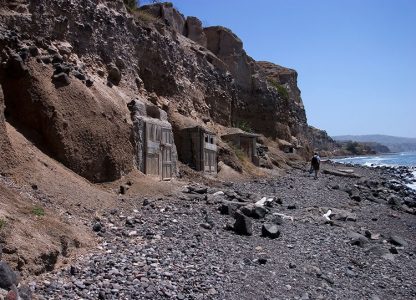 Старые склады на южном берегу.