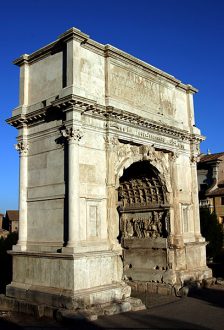 Арка Титуса. Возведена в честь сдачи Иерусалима римлянам в AD 81. Римский Форум.