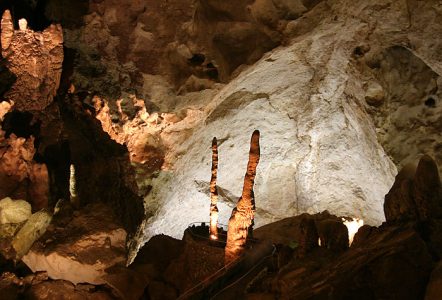 Спуск в Карлсбадские пещеры. Carlsbad Caverns National Park.
