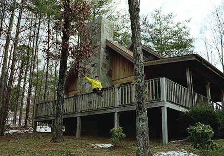 Избушка на кур-ногах :-). Great Smoky Mountains. Декабрь, 2000 год.
