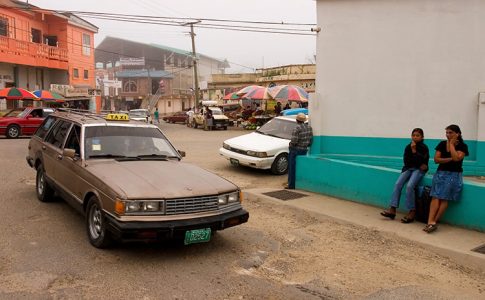 В центре Сан Игнасио - столицы провинции Cayo District.