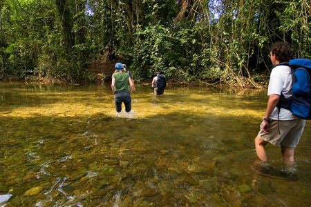 Одна из трех рек по пути к пещере ATM.