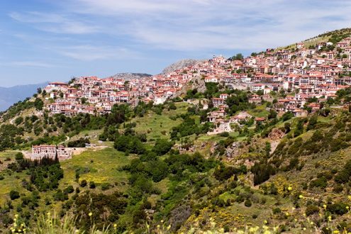 Деревушка на склонах Парнаса.