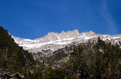 Вершина Олимпа - там, где восседали боги.