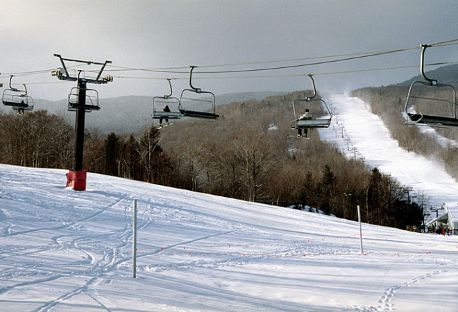Горнолыжный курорт "Sugarbush". Подъемник на "зеленую" трассу.