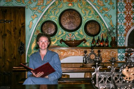 В предвкушении дегустации медовухи :) Суздаль.