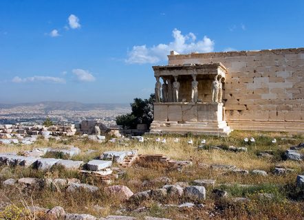 Портик кариатид храма Эрехтейона. Акрополь.