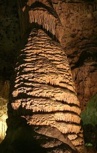 Rock of Ages - Скала веков. Carlsbad Caverns National Park.