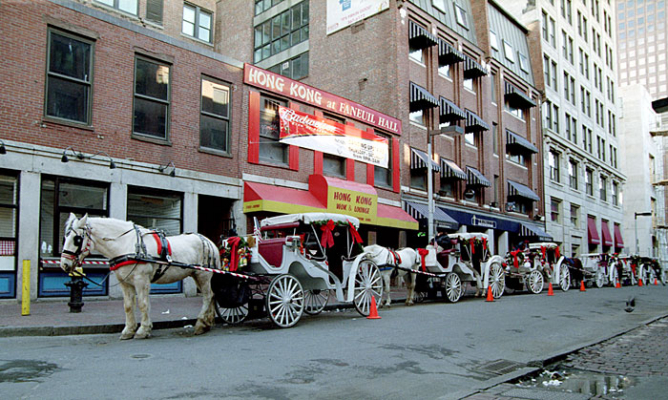 В ожидании пассажиров.