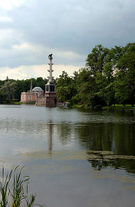 Чесменская колонна и Турецкая баня - памятники русско-турецкой войне. Пушкин.