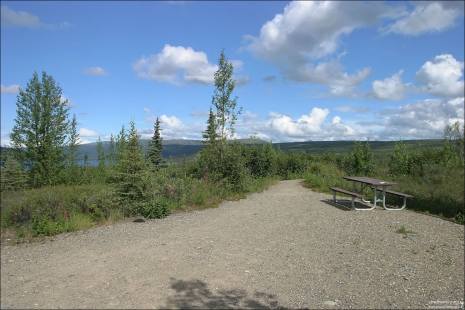 Место для пикника. В районе озера Wonder lake.