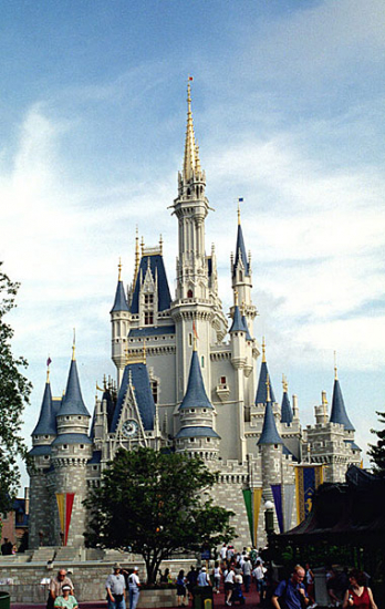 Замок Золушки. Magic Kingdom Theme Park, Disney World.