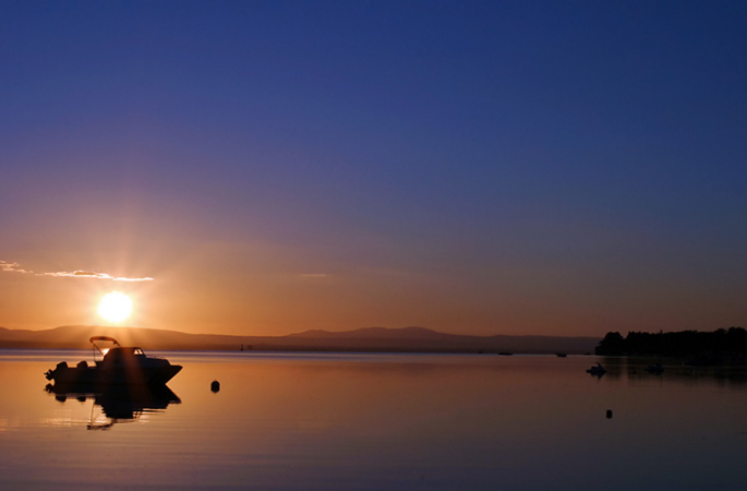 Безмятежные воды Шамплейна.