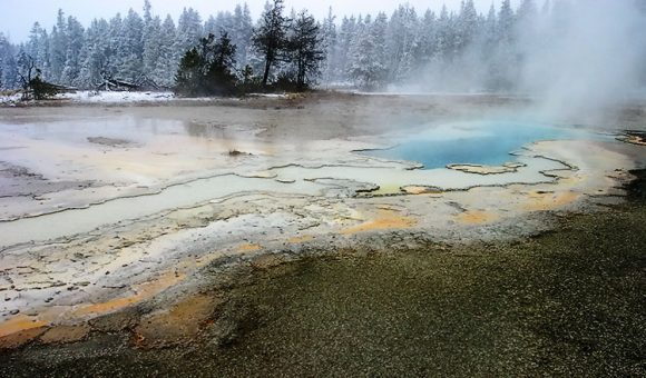 Двойной родник "Дуплет" (Doublet pool).