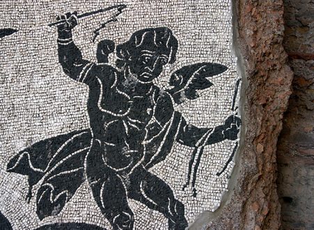 Часть сохранившейся мозаики в банях Каракала.