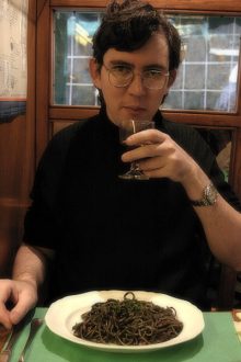 Спагетти с чернилами каракатицы :)