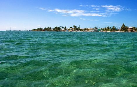 Перспектива острова с воды.