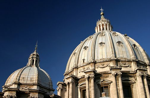 Большой и малый купола собора Св. Петра.