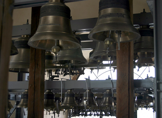 Колокольня Петропавловского собора.