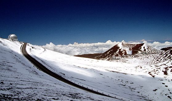 По пути на гору Mauna Kea. Воздух уже довольно разряжен.