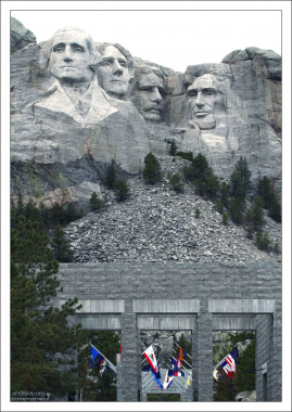 Президенты США на горе Рашмор.