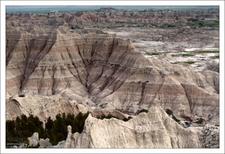 Бэдлендс при вечернем освещении.