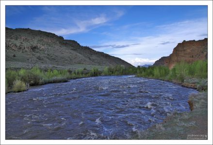 Реа Шошони (Shoshone River), длиной 160 км.