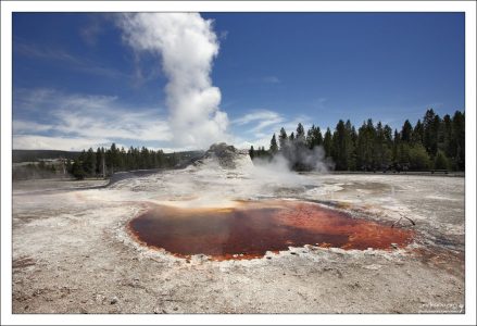 Гейзер Замок – самый старый на холме.