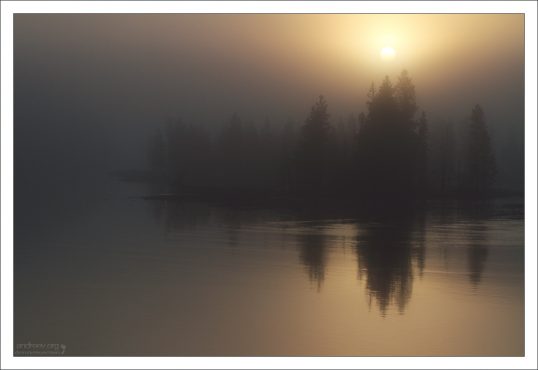 Рассвет на Fishing bridge.