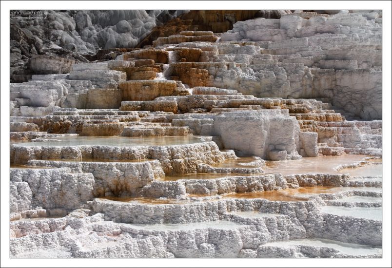 Травертиновые бассейны на террасе Клеопатры.