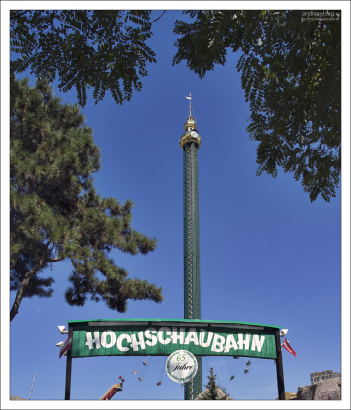 Цепочная карусель Praterturm 80-го уровня.