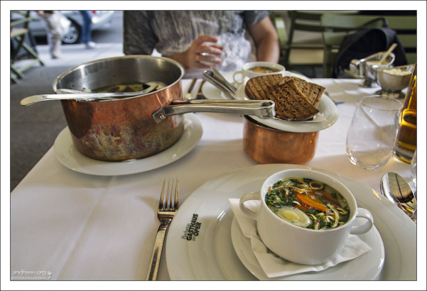 Ужин в знаменитом ресторане "Plachuttas".