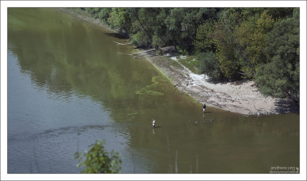 Рыбаки на берегу Дуная.