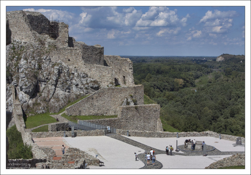 Центральная площадь в Девином граде.