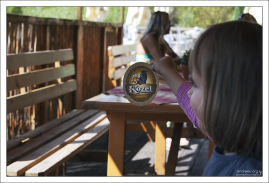 Пиво “Velkopopovicky Kozel" варят по чешской лицензии.