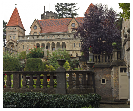 Фасад замка Бори (Bory Var).