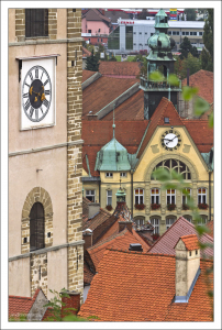 Часы на городской Ратуше.